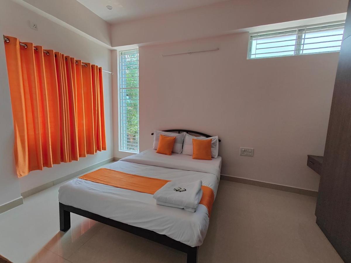 Meer Stay - Premium Service Apartments Vanivilasa Puram Exterior photo